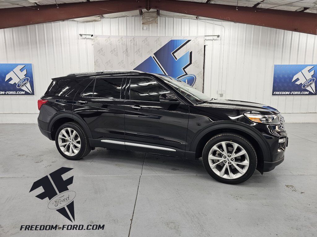 2023 Ford Explorer Platinum