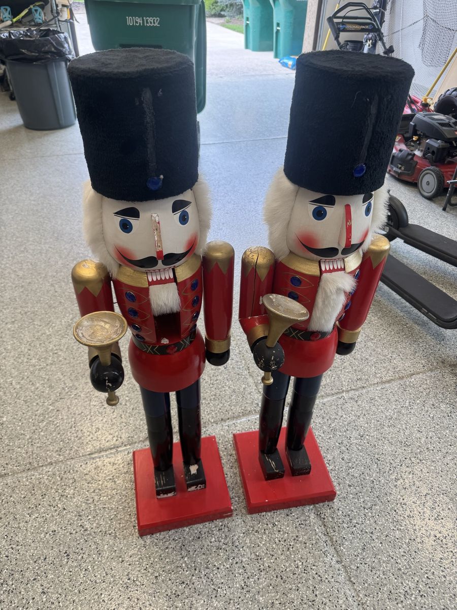 2 - WOOD PAINTED NUTCRACKERS