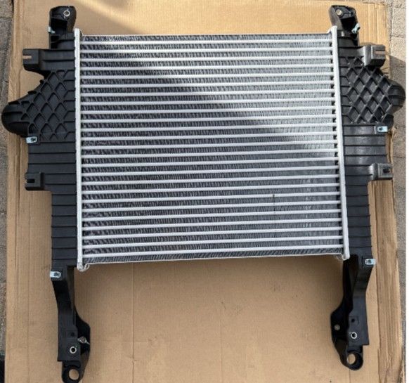 *DAMAGED* BRAND NEW Freightliner M2 CHARGED AIR COOLER