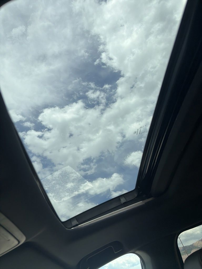 Main image 24