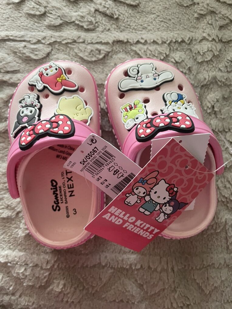 Hello Kitty Crocs - Toddler Size 4US