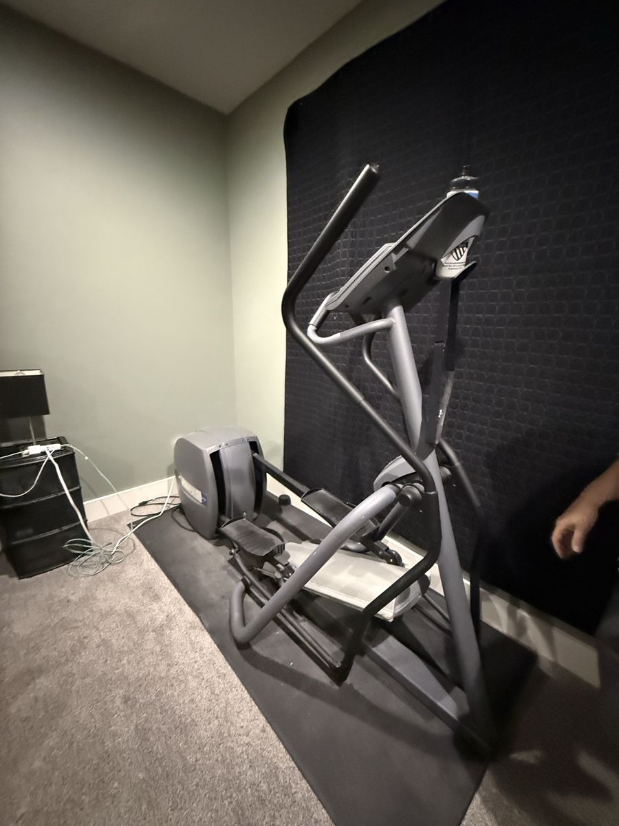 Precor EFX 5.25 Elliptical Fitness Crosstrainer - Home Gym Cardio Machine