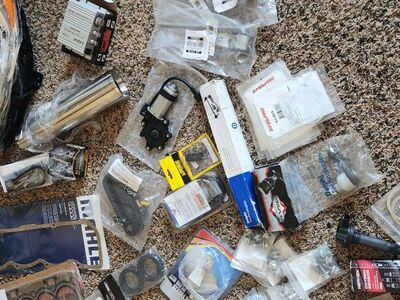 auto parts lot sale