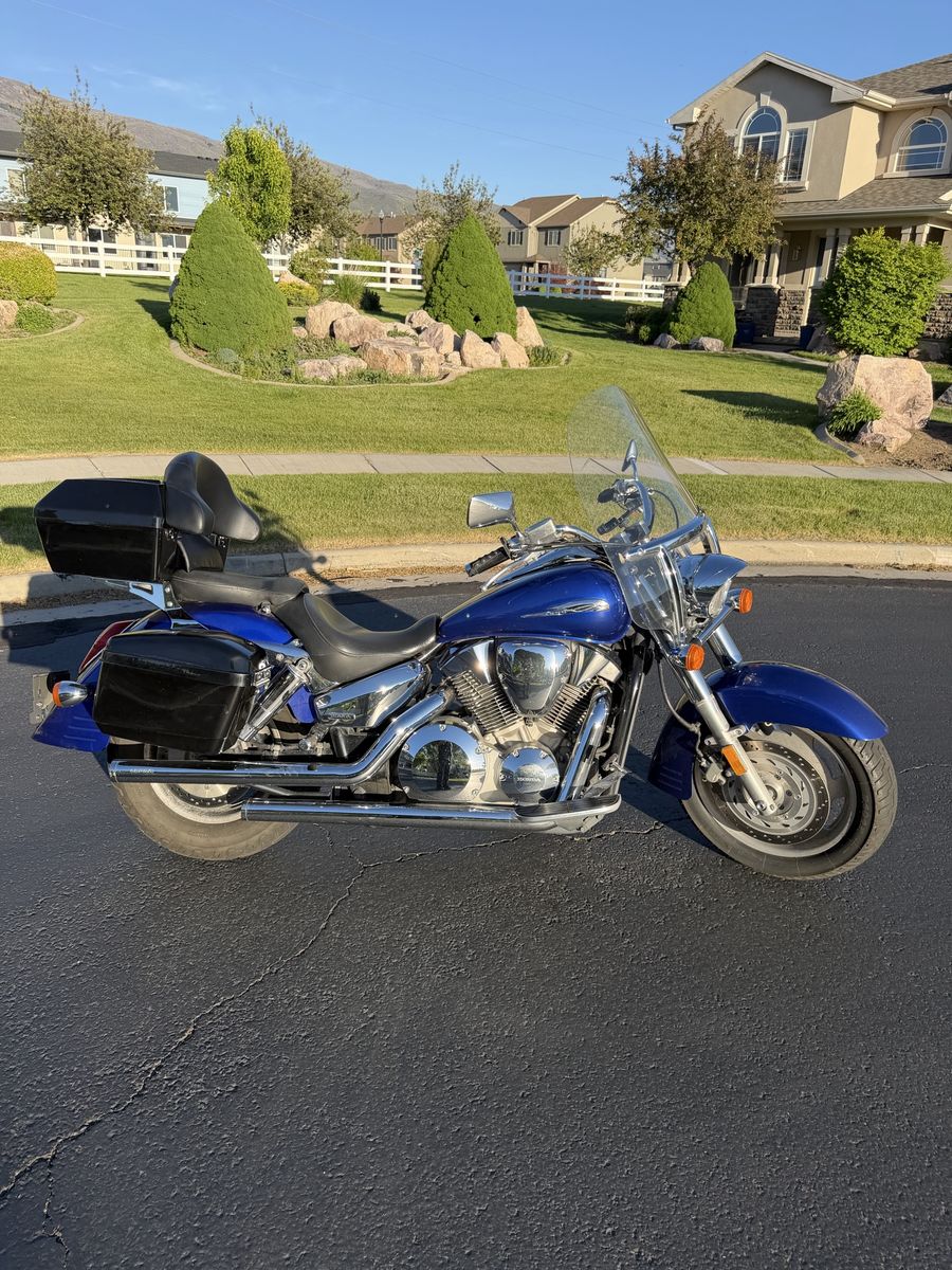 2006 honda VTX 1300 R