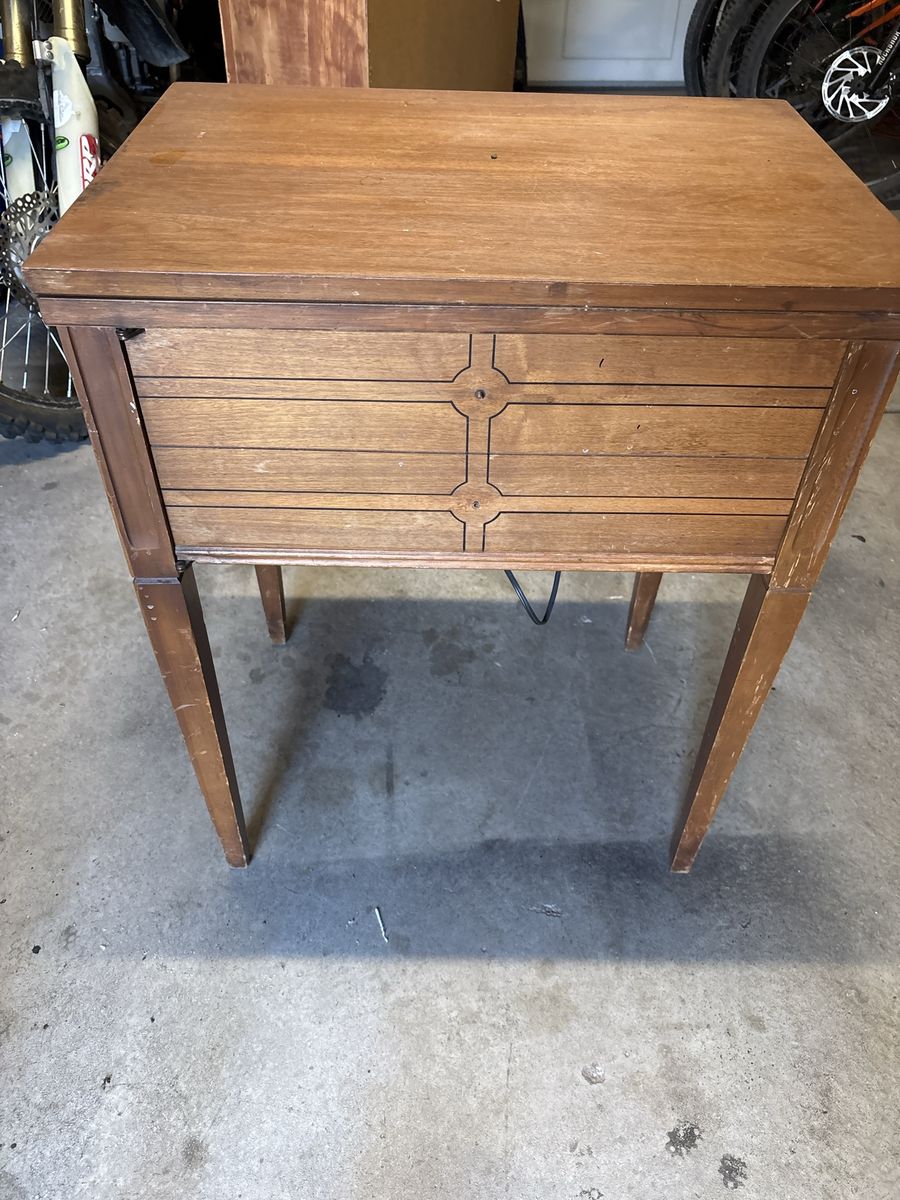 Vintage Sears Kenmore Electric Sewing Machine with Wooden Cabinet Table