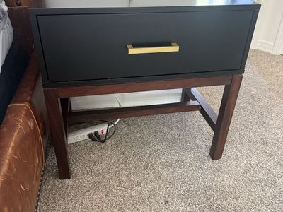 Nightstand set