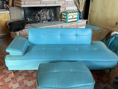 Vintage Retro 1964 Couch/Daybead