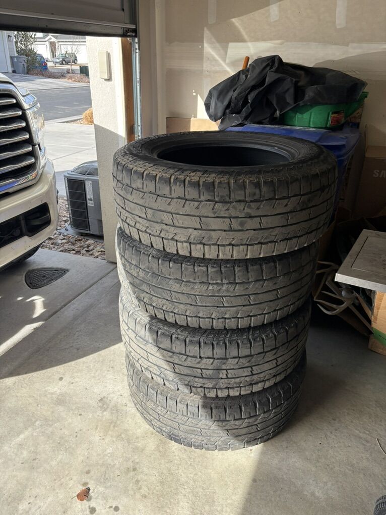 Yokohama Geolander A/T's 35x12.5r20