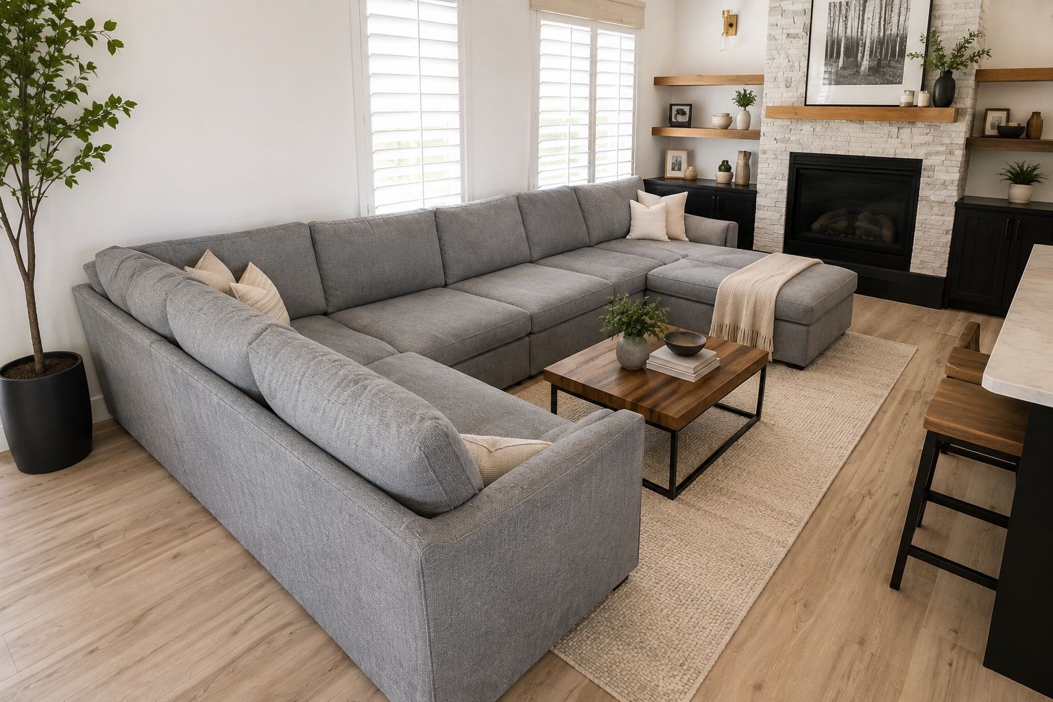 AMAZING SECTIONAL!! Priced to sell! NEED GONE ASAP! 
