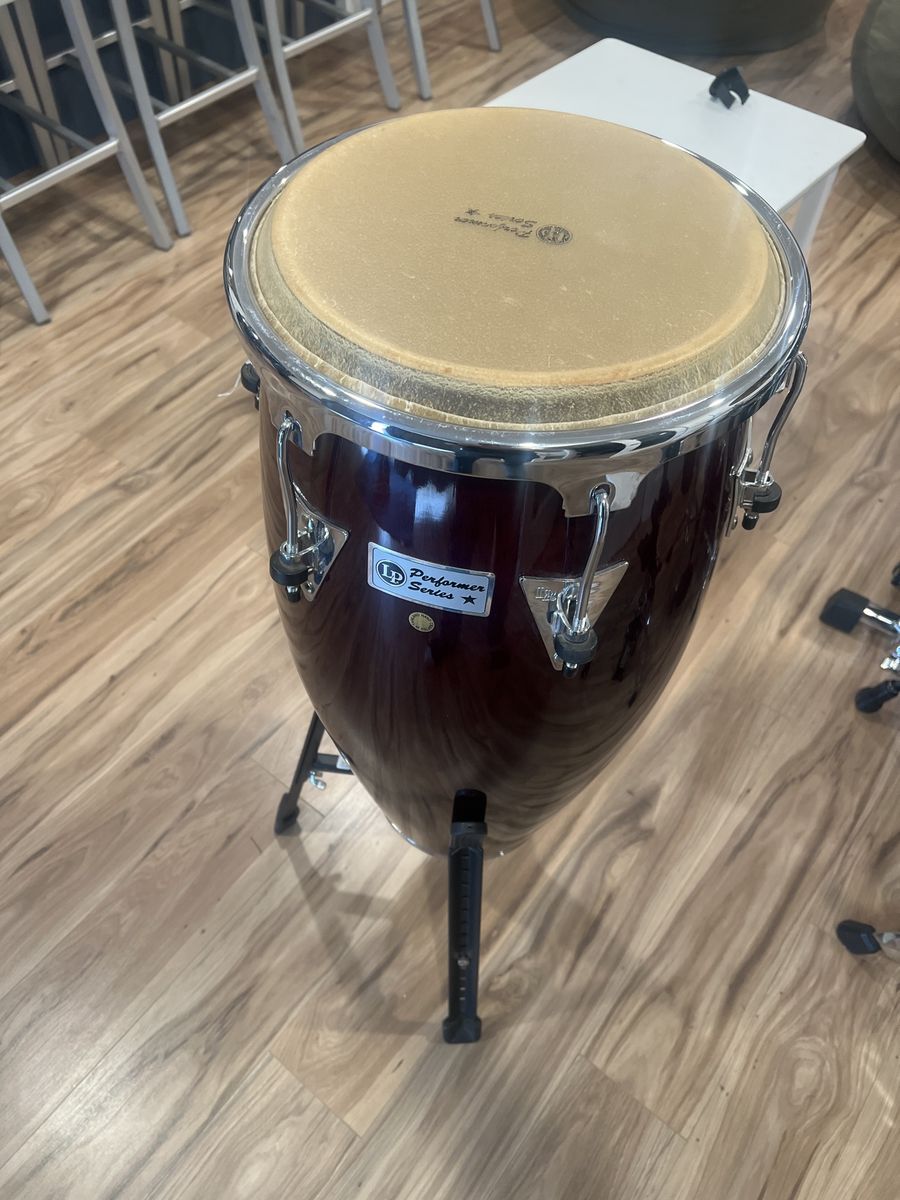 LP Conga  Performer Series with stand