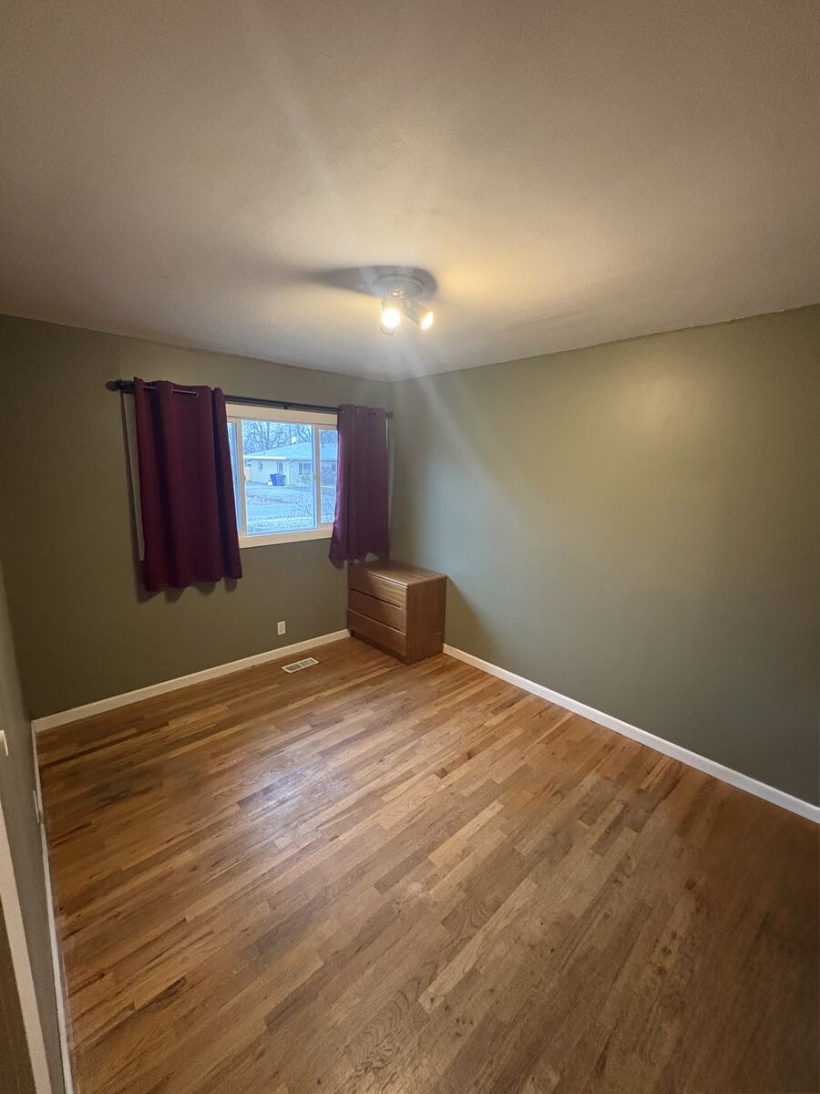 Room for rent in Cottonwood Heights Home