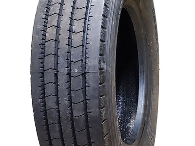 NOS GOODRIDE CR960A BSW LT 245 70 19.5 136/134M 16PLY COMMERCIAL TIRE TH71263
