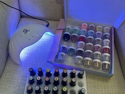 Nail kit- powder, gel polish, UV light