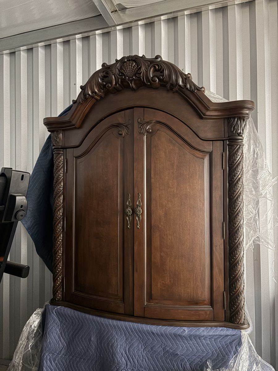 China linen closet