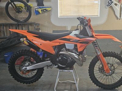2025 ktm xc 300