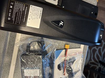 New Down Tube Type 48V 13Ah Li-Ion E-Bike Battery with Charger and Mount