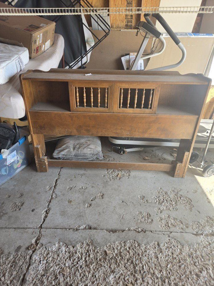 Queen size head board