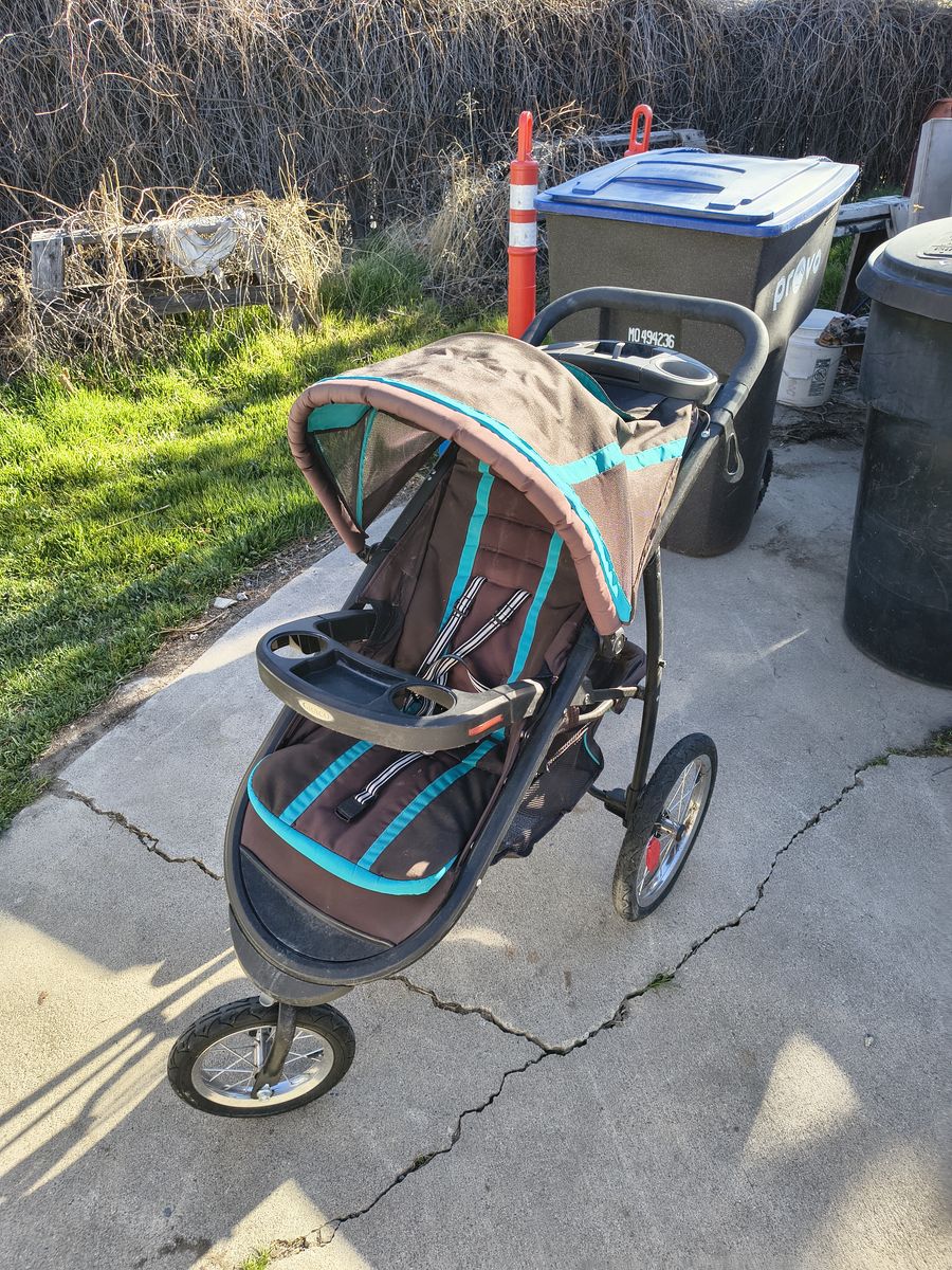 Graco FastAction Jogging Stroller