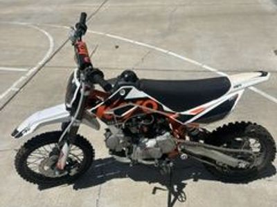 Kayo 125 Dirt Bike