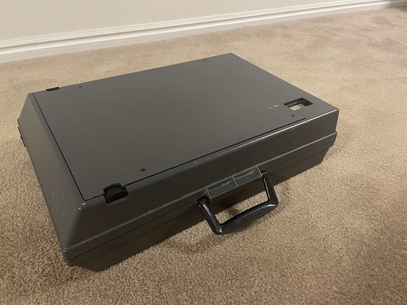 Main image 3