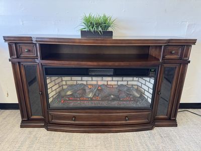 COSTCO TRESANTI ELECTRIC FIREPLACE TV CONSOLE STAND