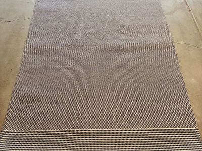 5' x 7' Magnolia Rug - Blue and White