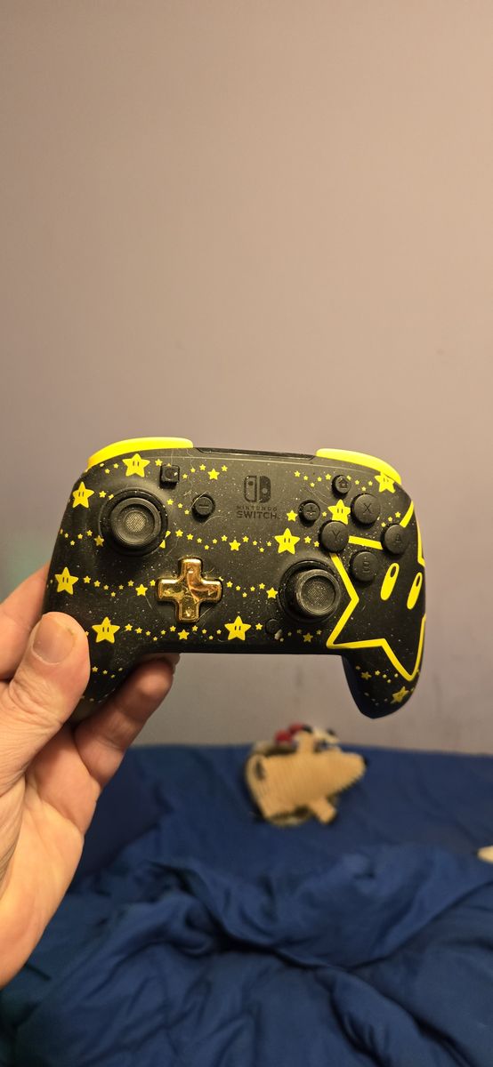 1up wireless glow in the dark charger for Nintendo switch