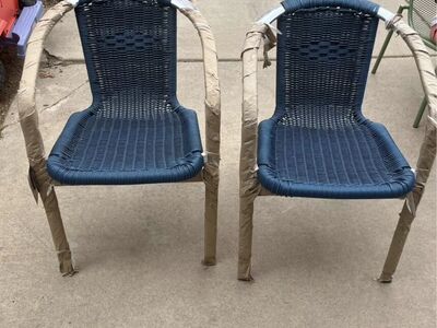 Safavieh Wrangell Modern Blue Patio Chairs 2-Pack