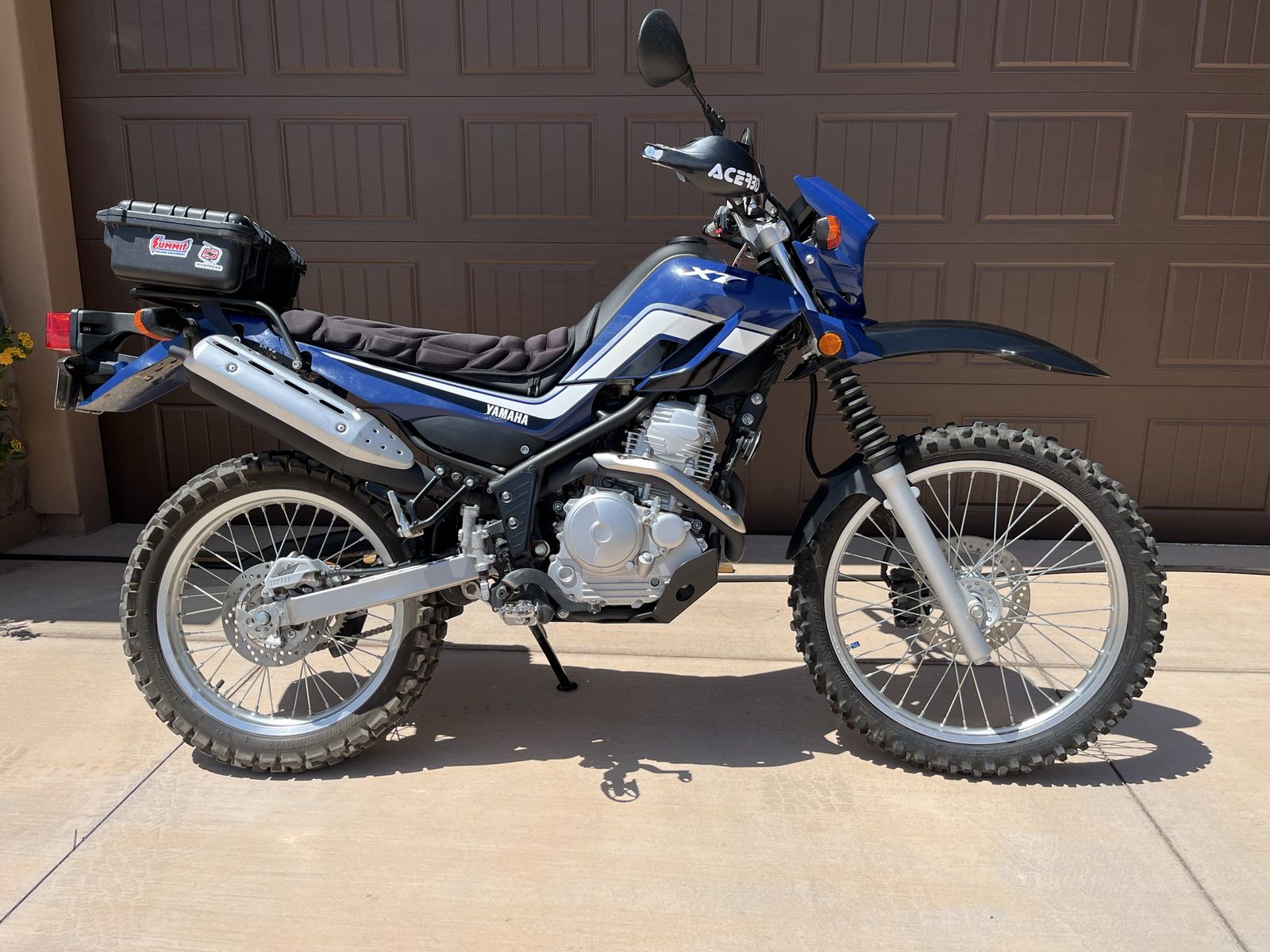 Yamaha XT250
