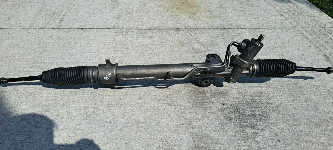Power Steering Rack and Pinion for Chevrolet - like new