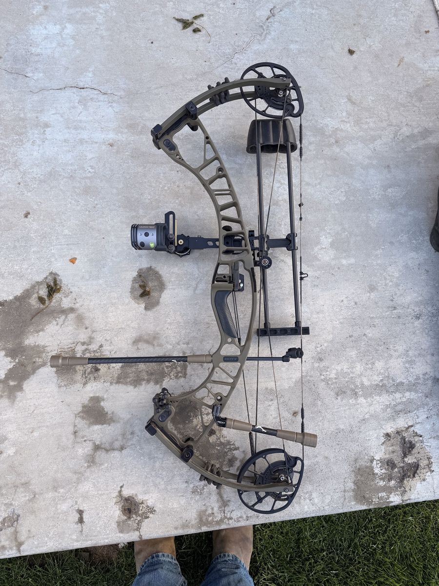 Hoyt Ventum 33