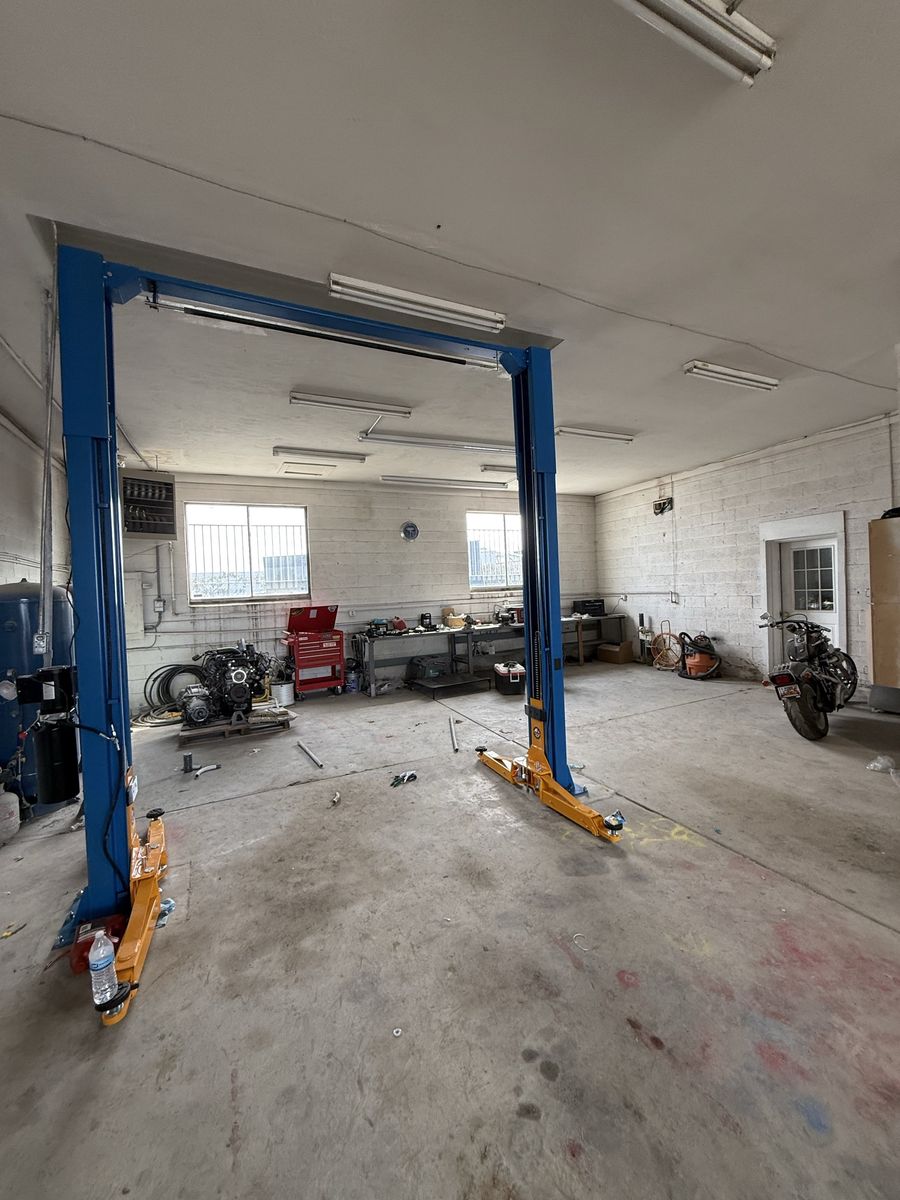 Shop for rent