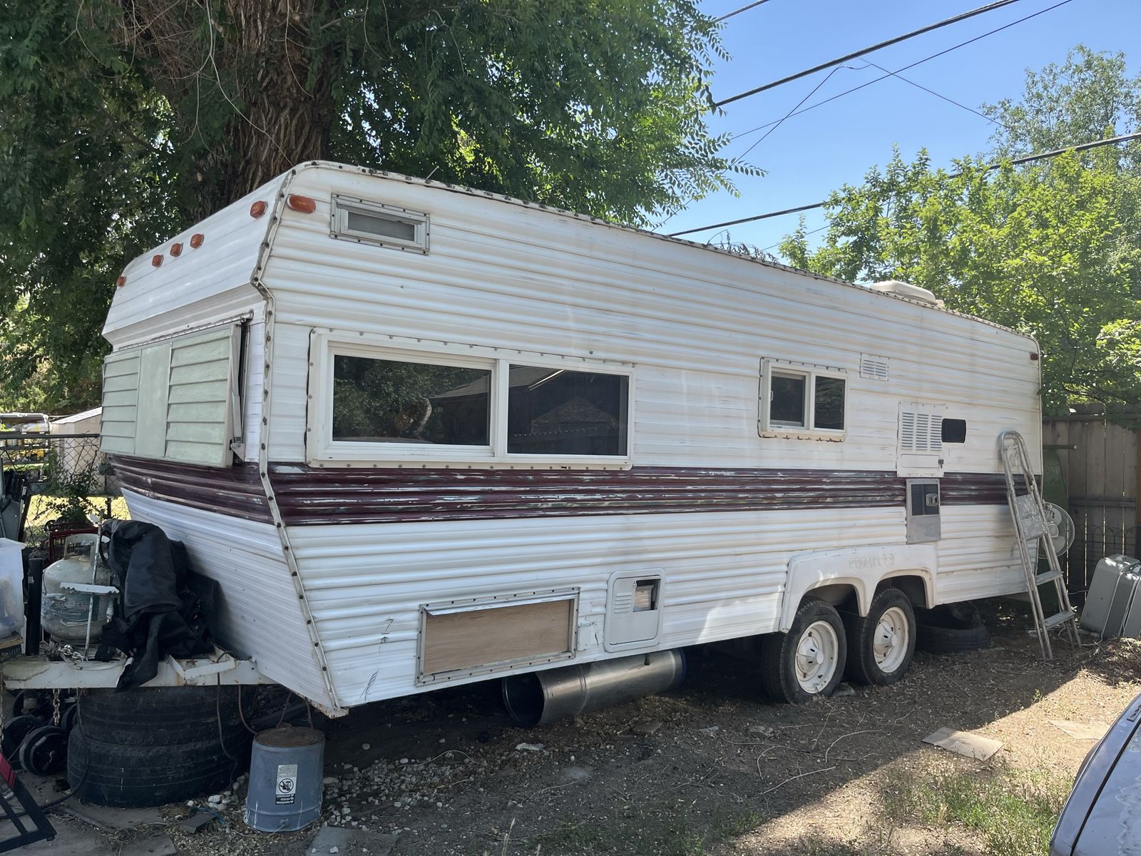 Vintage Travel Trailer - Ready for Restoration Project