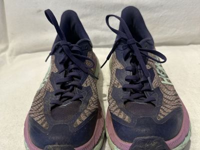 Hoka Mafate speed 4 women’s size 7.5 purple/beige trail shoes