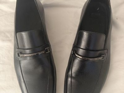 BOSS Hugo Boss Men's Black Leather Loafers Dress Shoes Size 9.5