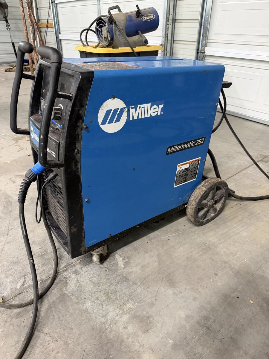 Millermatic 252