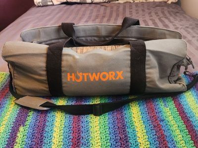 Hotworx Yoga Mat and Bands/Bag