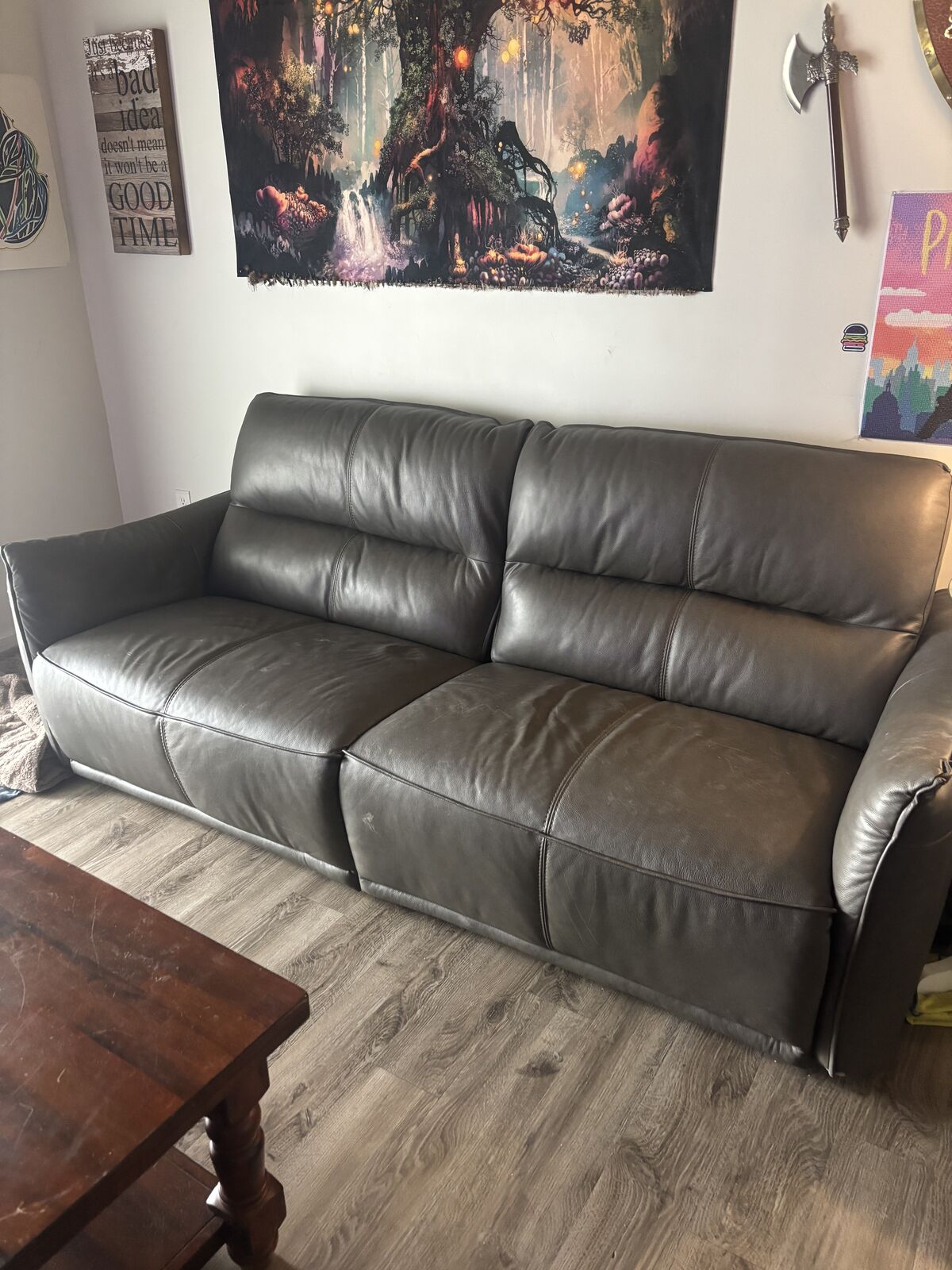 Reql Leather Sofa