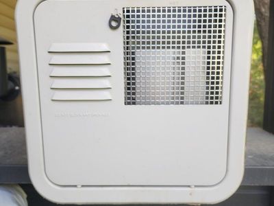 6 gallon Suburban gas/electric rv water heater