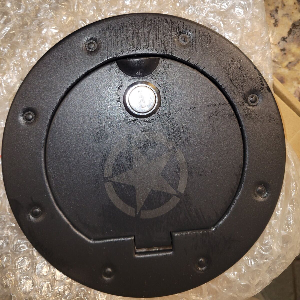Jeep JK 2007-18 Locking Gas Cover