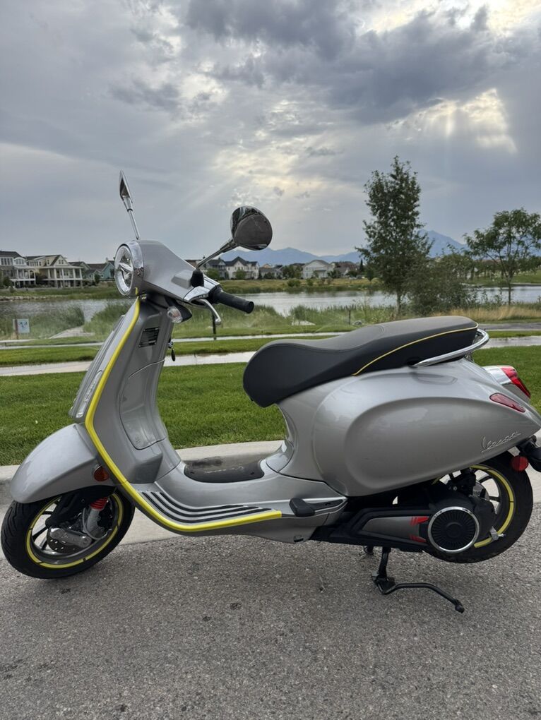 Vespa Electrica