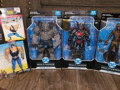 DC multiverse mcfarlane action figures Collectibles