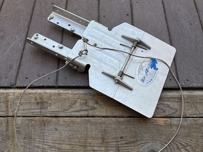 Easy troller fishing baffle