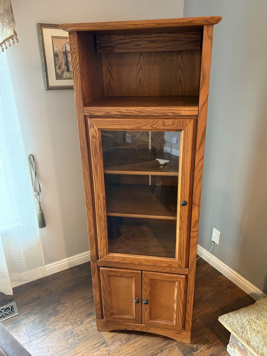 Wood Hutch Set