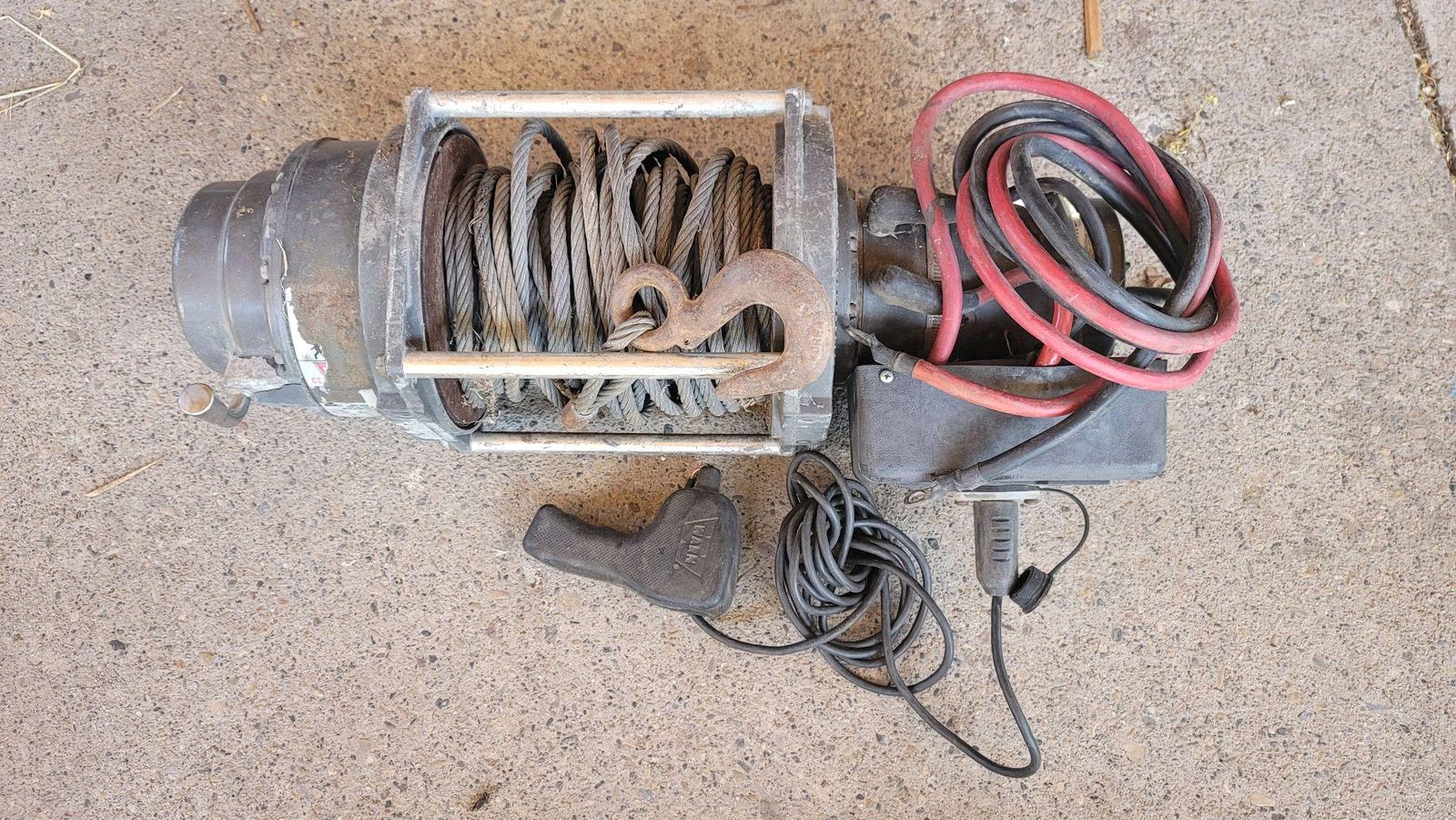 Warn M12000 winch