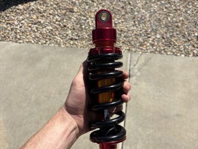 800 lb Rated Shock.
