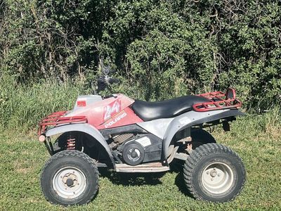 1990 Polaris 4wheeler 2-stroke