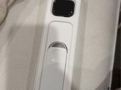 Apple Watch SE 44mm Space Gray