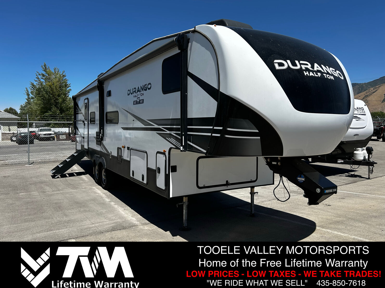 2022 Durango Half ton KZ RV D274BHD