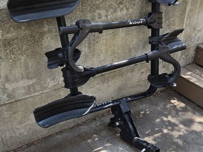 Kuat Transfer v2 3-bike rack